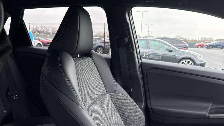 Toyota bZ4X 165kW Design 73kWh 5dr Auto Electric Hatchback